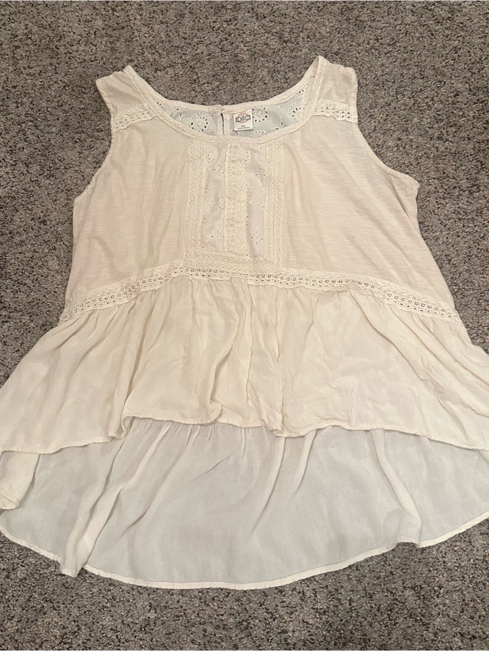 Bila Cream Lace-Trim Tiered Tank Top